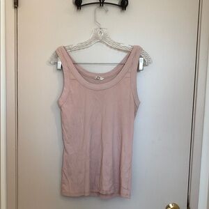 Classic Scoop Neck Tank Top in Dusty Pink